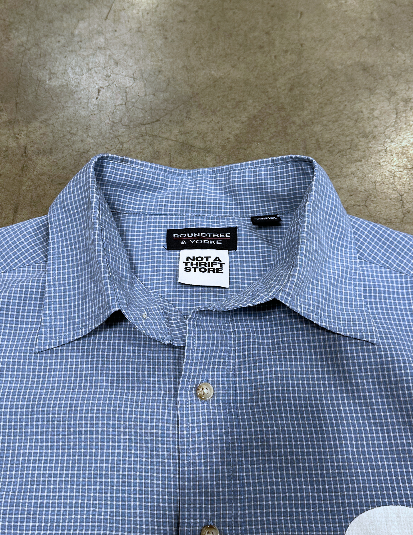 Light Blue Cropped Button Down - L