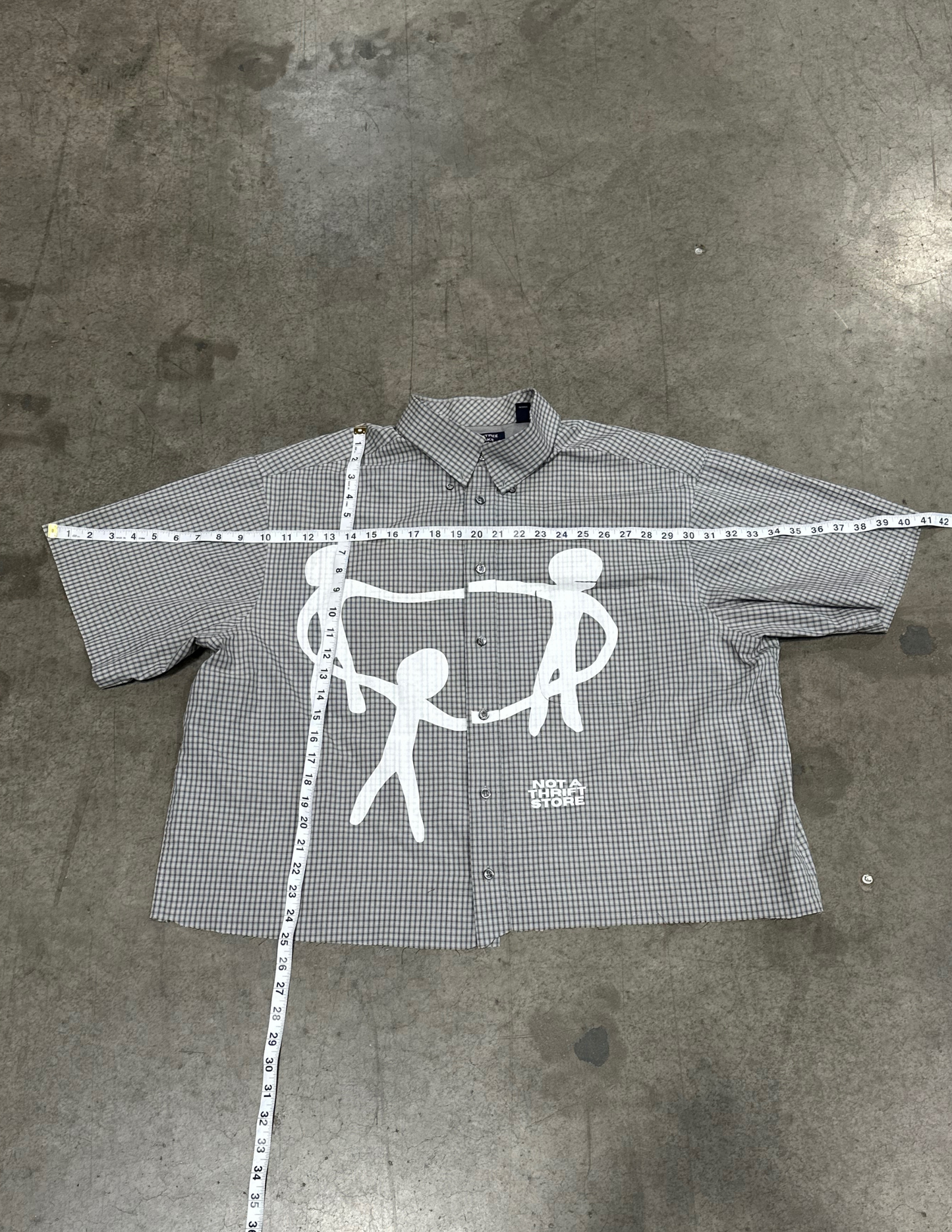 Cropped Grey Short Sleeve Button Down - XXL